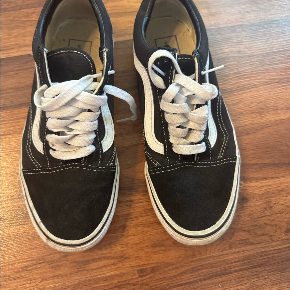 Vans Black and White Old Skool Sneakers - Picture 2 of 7